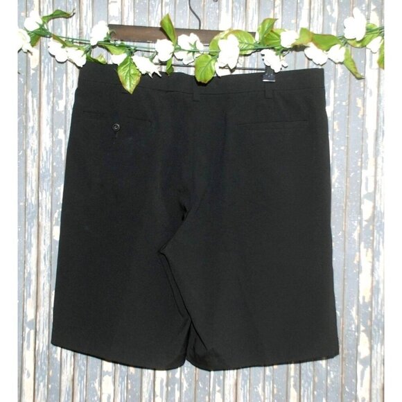 PGA Tour Men's Black Golf Shorts Size 40 Pockets Pleated Front Classic Look - Picture 3 of 4